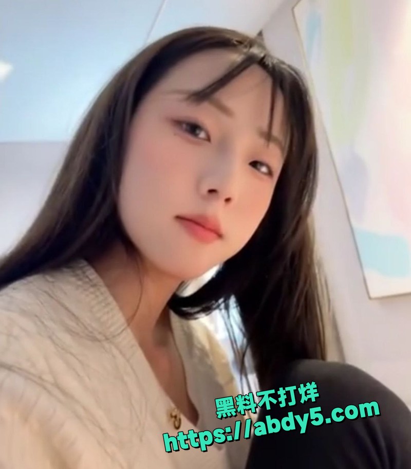 反差小母狗