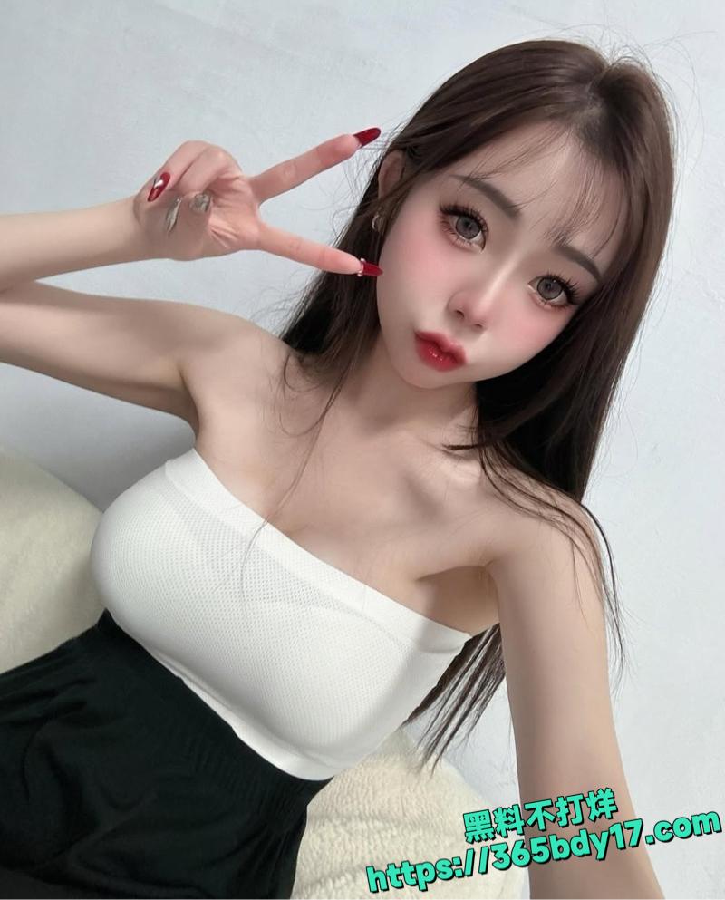IG网美早期下海黄播泄密12.