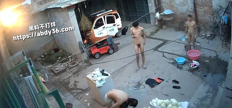 最牛监控曝光.jpg4