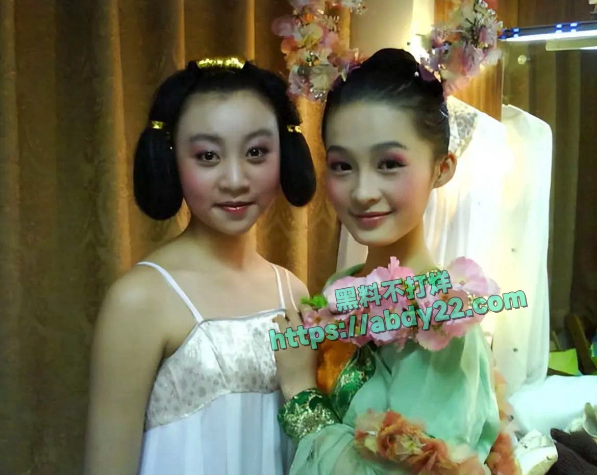 娱乐圈当家花旦李沁被爆私生活混乱 39
