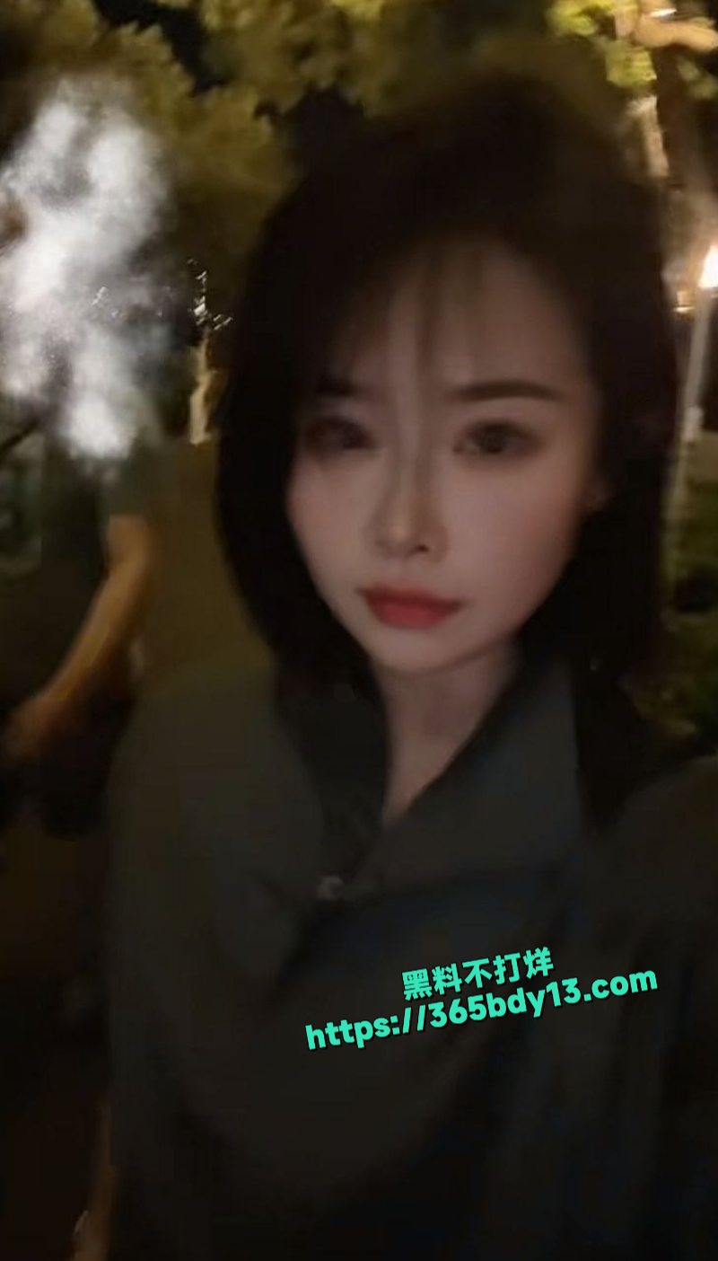 河北邢台新婚小情侣在婚床上疯狂做爱9
