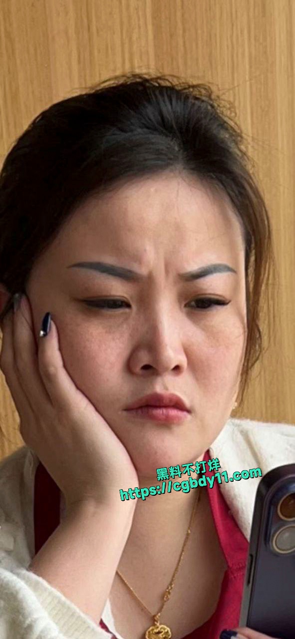 清逸茶馆老板娘 出轨 经常跟牌友出去开房21.jpg