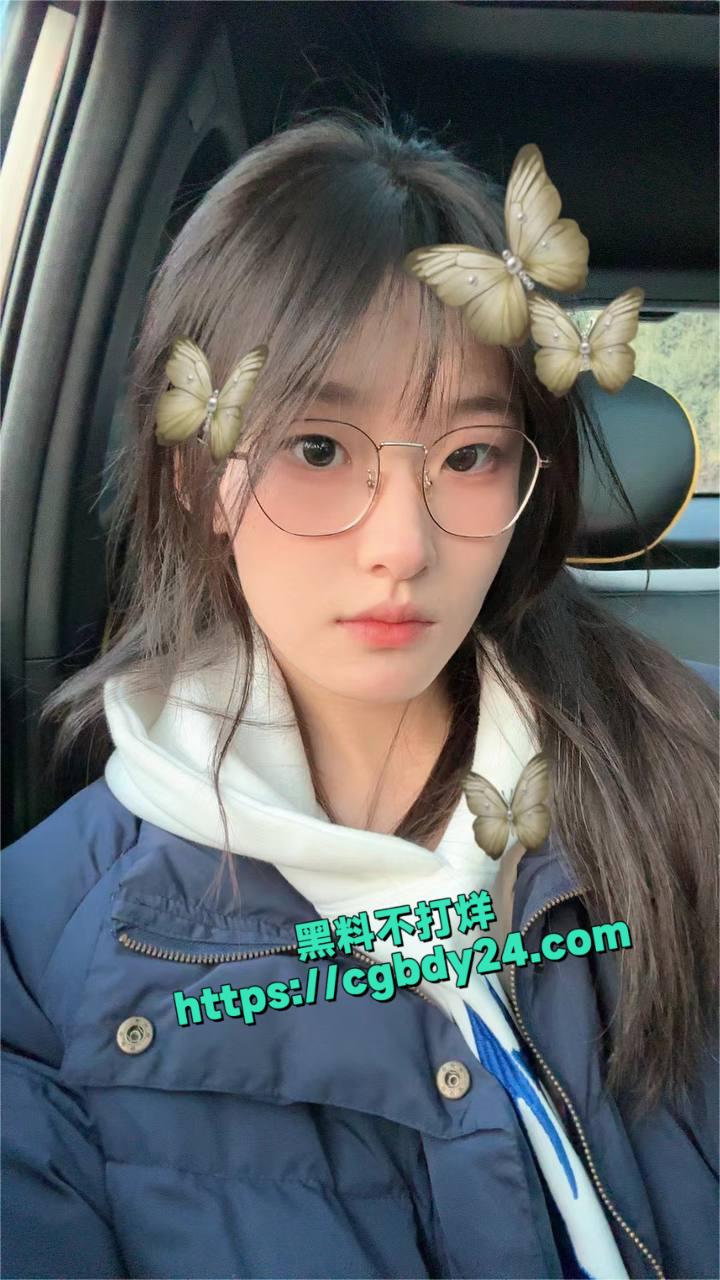 山西太原第二外语学校王心瑶21