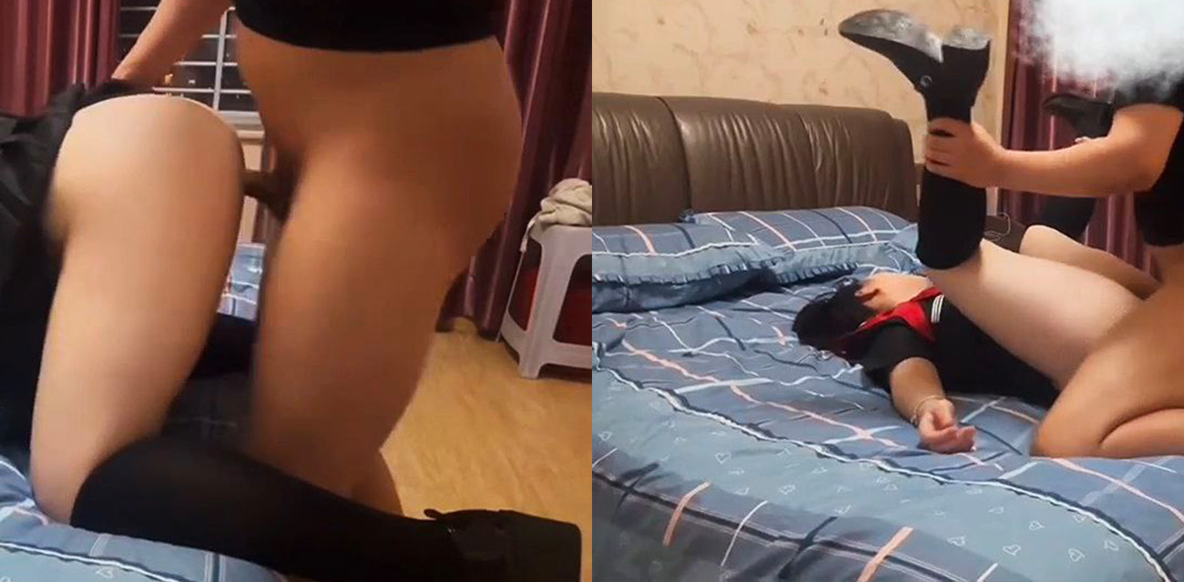 我的高中妹妹圆圆 房里自慰被表妹发现 表妹小嘴咬住肉棒不放 随攻势顺推表妹