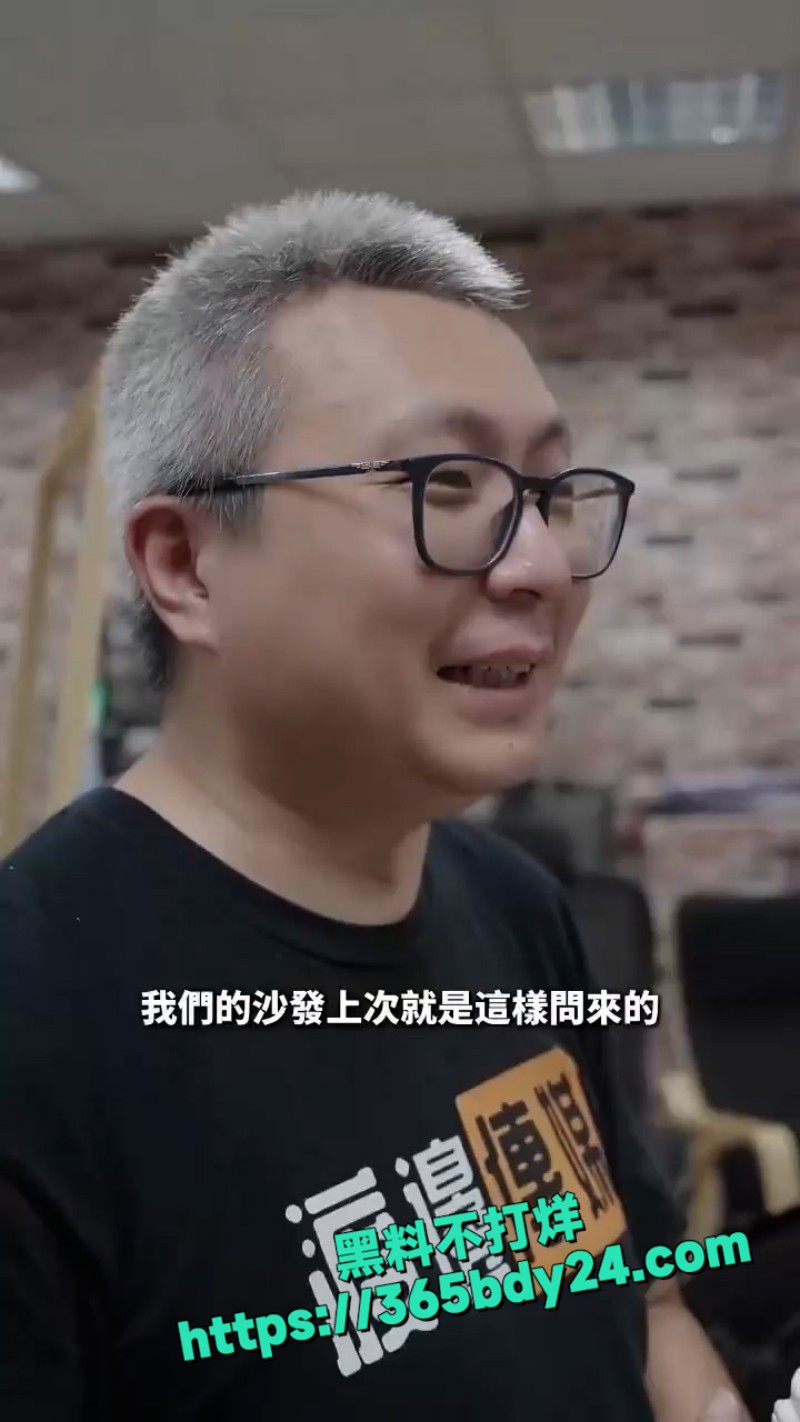混血巨乳妹Mia 8