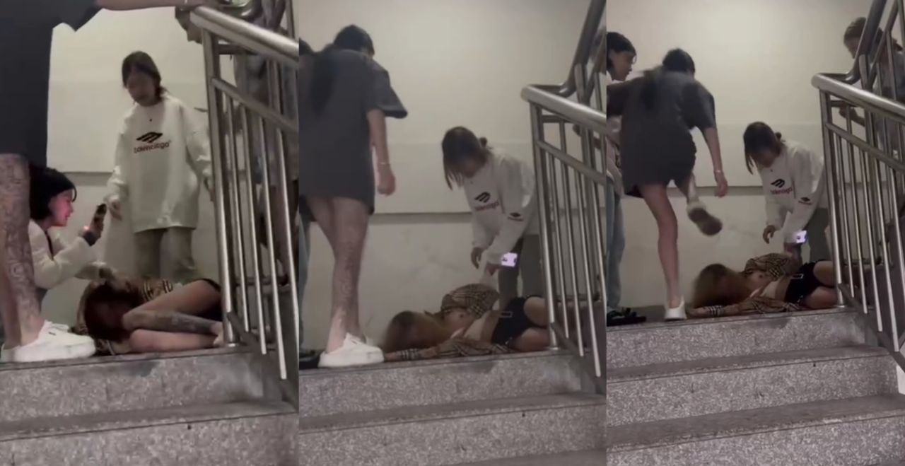 一群纹身社会小太妹围殴暴打黄毛小妹 奶子都漏出来了 往死里踹下手太狠了