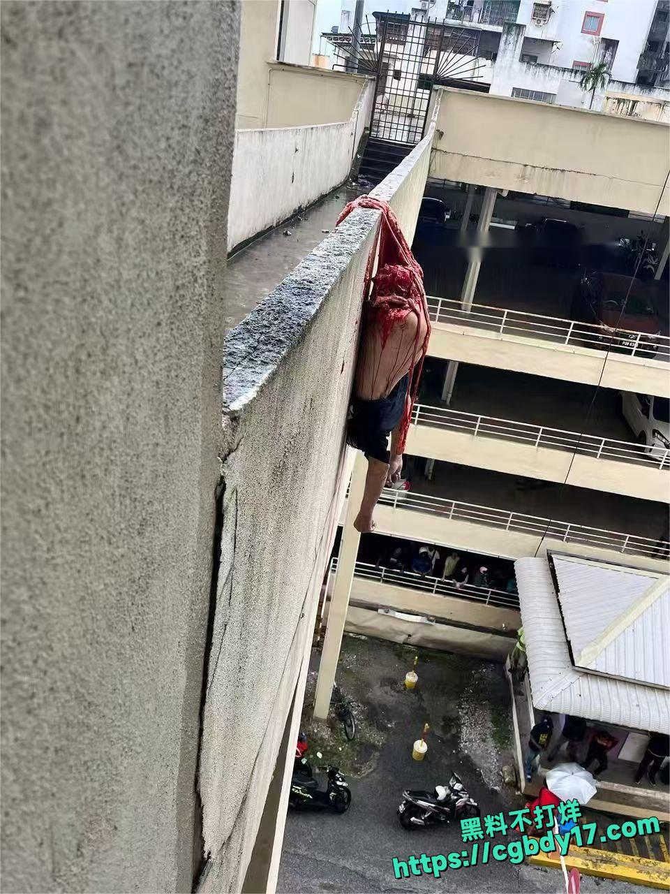 跳楼拦腰分离5