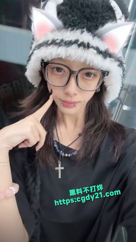 三亚狂野酒吧营销妹 WY 泄密3