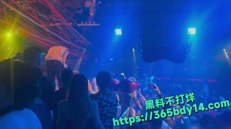 极品身材博主我是一只羊私拍合集25.