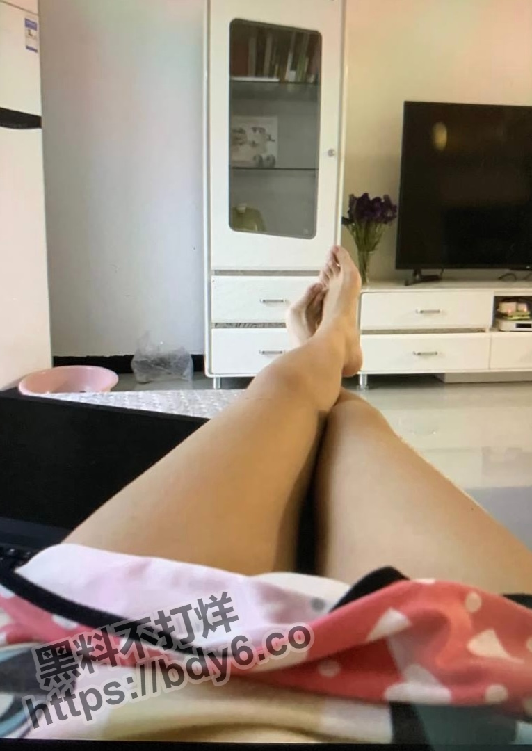 大长腿.jpg