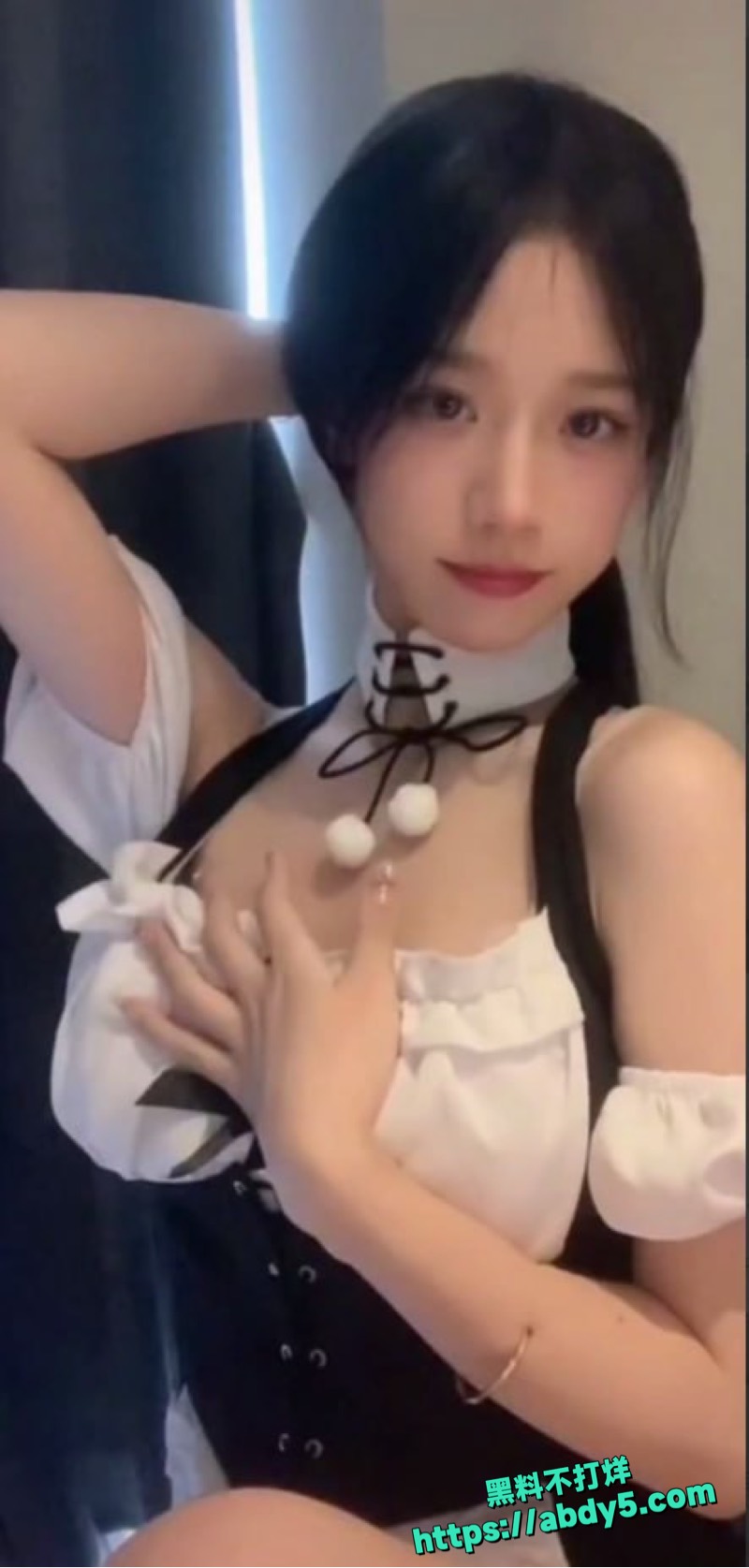 抖音无情近视眼极品写真1