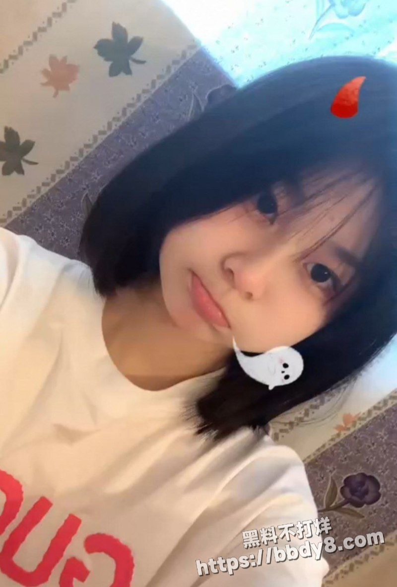 乌萌萌眼镜娘人设大翻车2