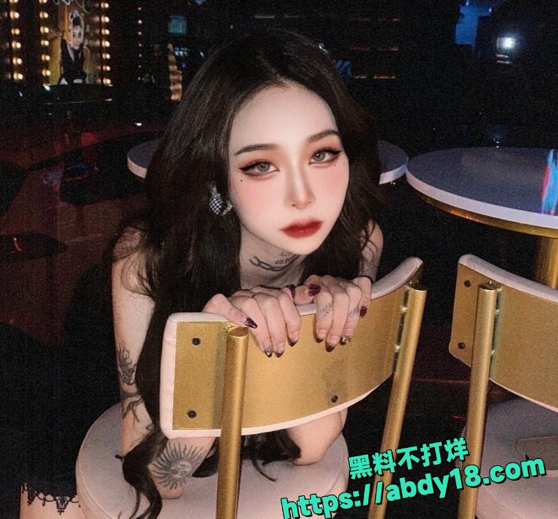 云妃庙会下药迷奸视频 7