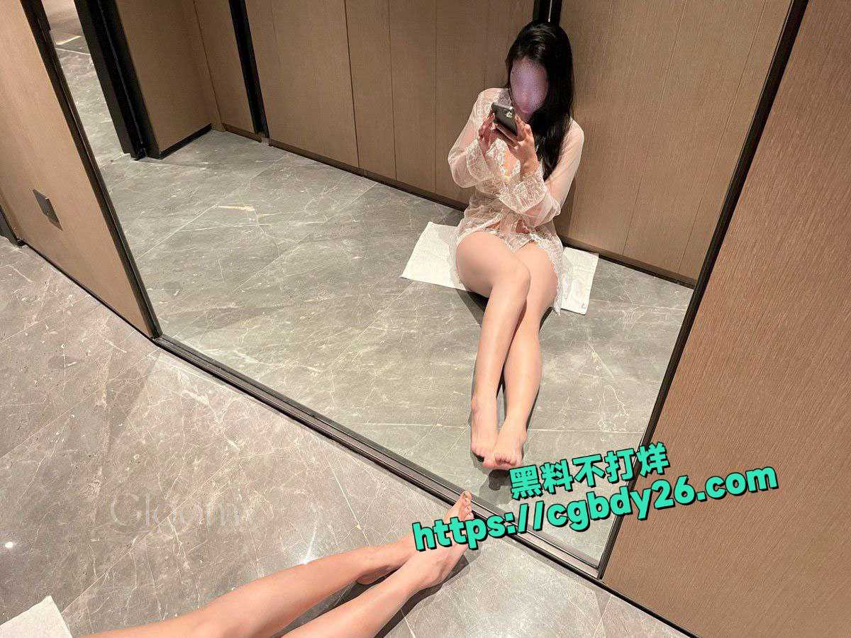 推特超高颜值气质人妻绿帽青岛夫妻分享日常10