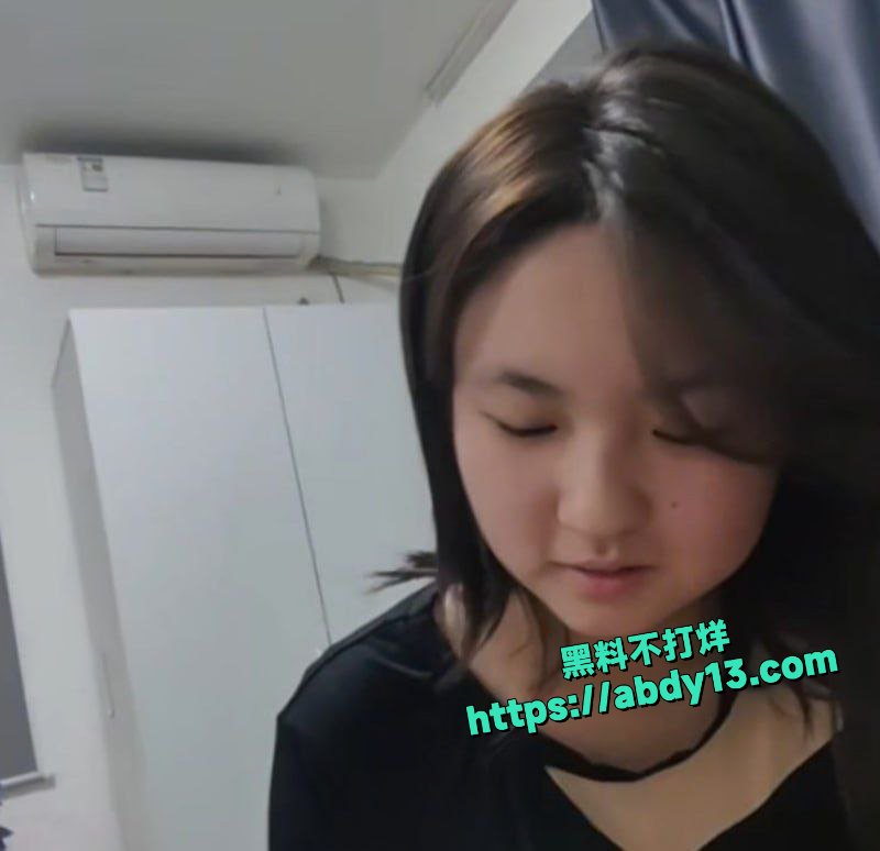 江苏师大女大学生李惠紫1