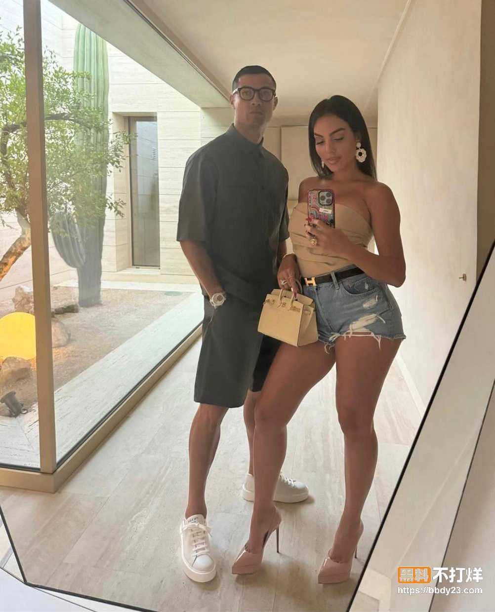 C罗未婚妻乔治娜黑料7