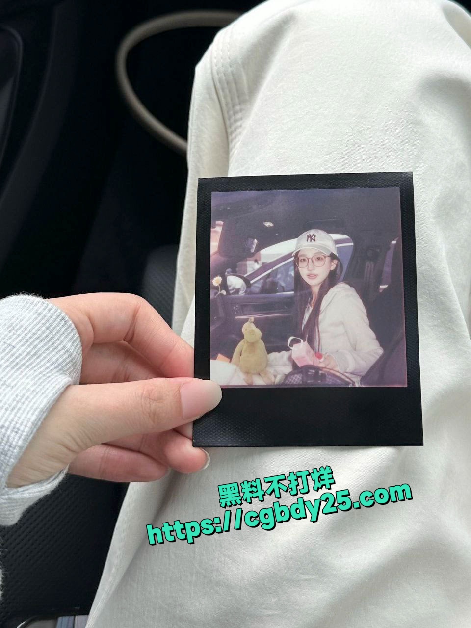 极品萌妹清水私拍萌妹家中自慰福利合集19