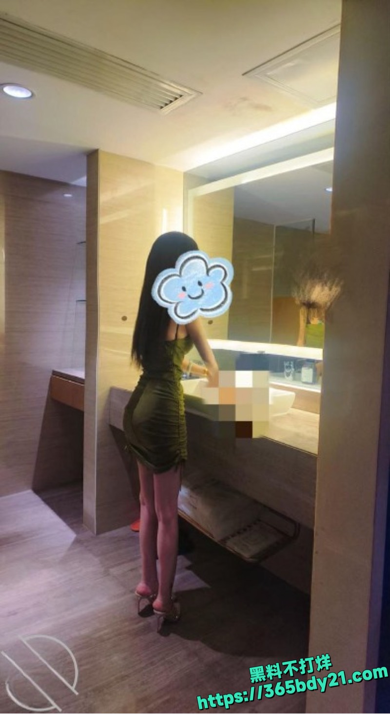 姐姐长腿足交淫乱视频1