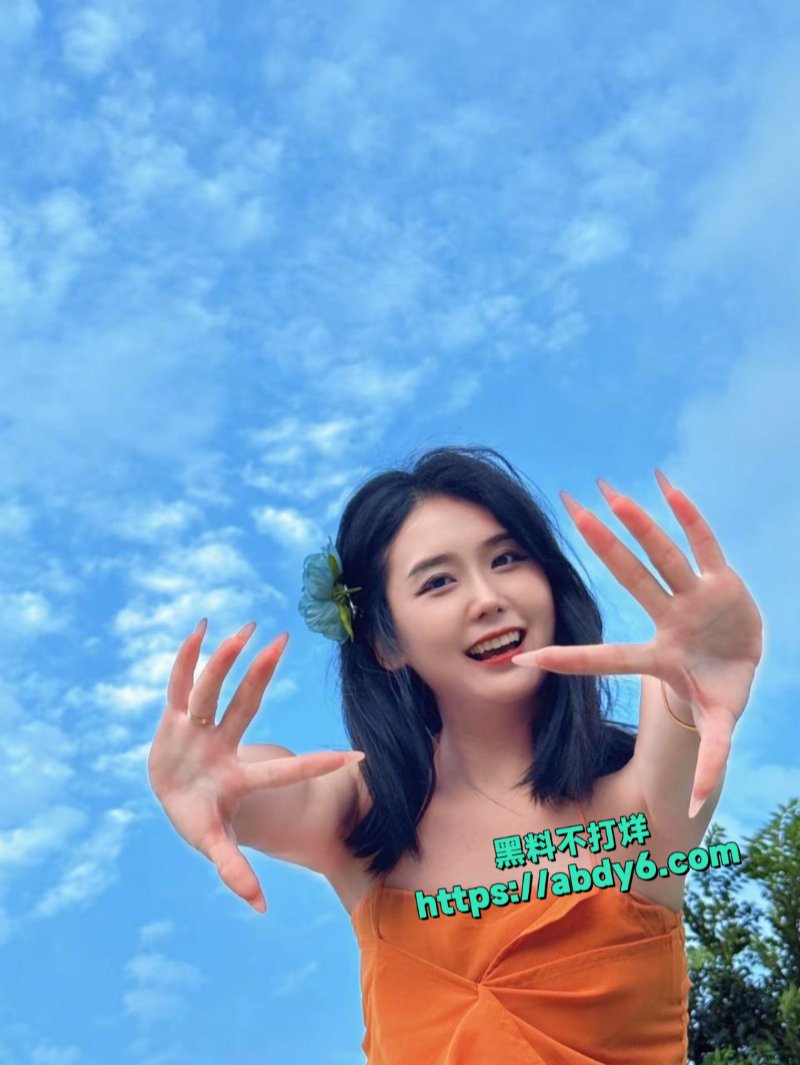 广州绿帽老公求刺激把老婆献给兄弟群p