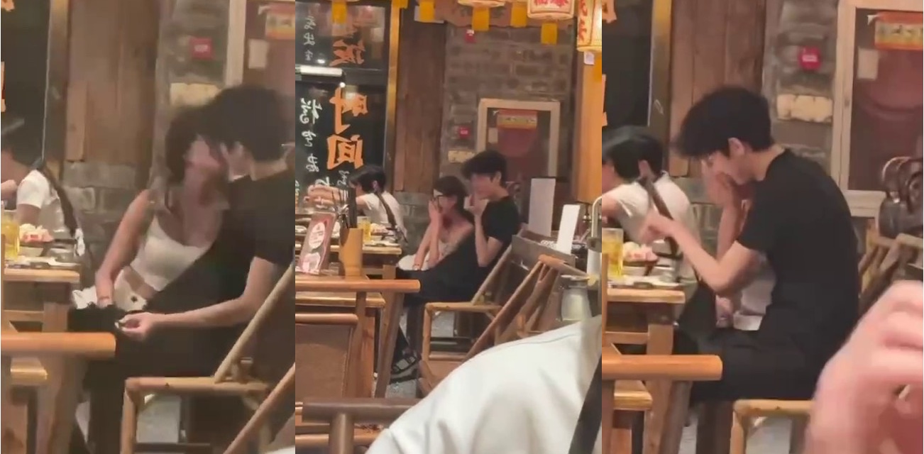 眼镜妹和男友在餐厅激情热吻 手摸男生鸡巴尽情撩弄 暧昧眼神都在拉丝
