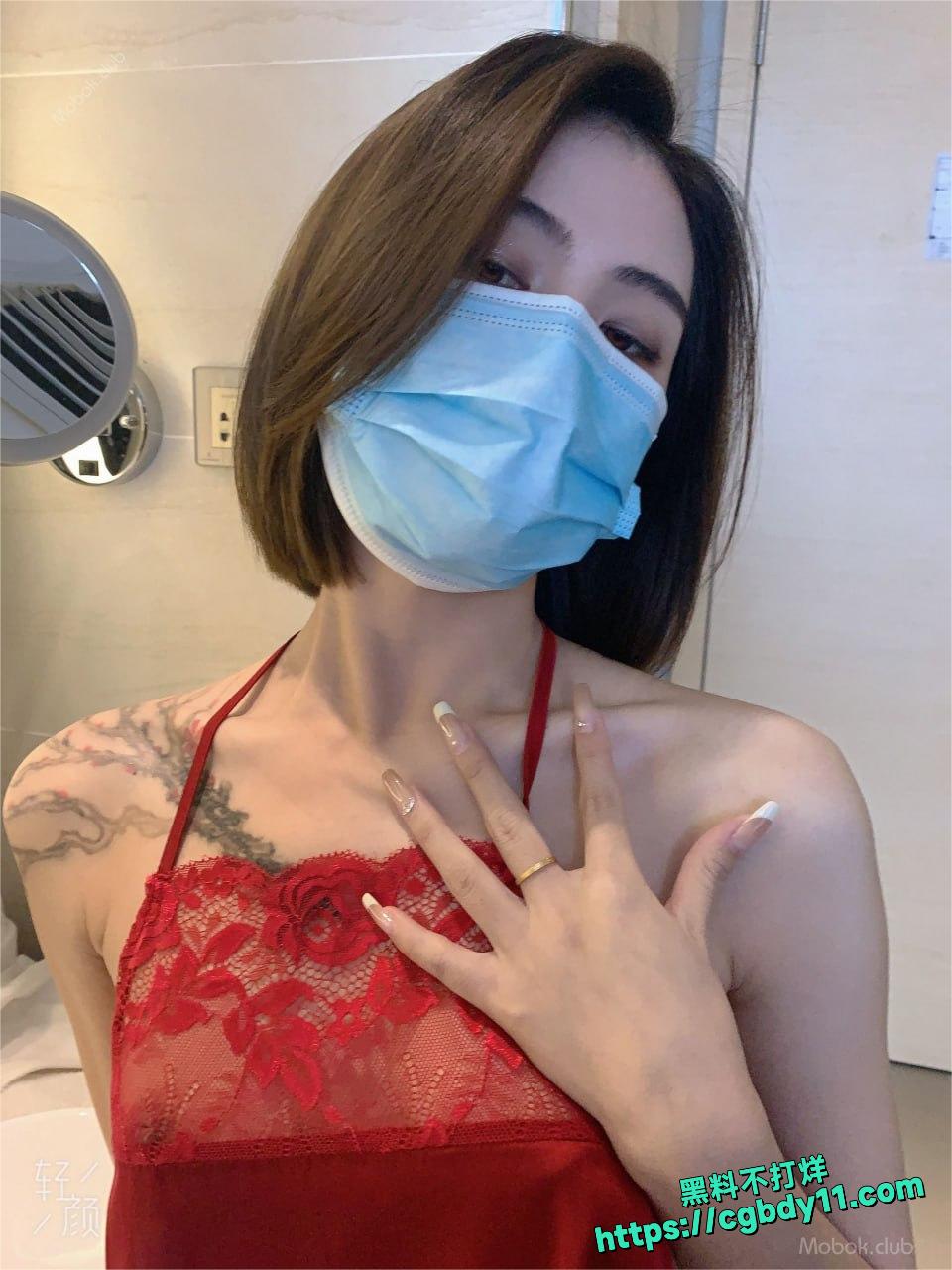 反差模特母狗20