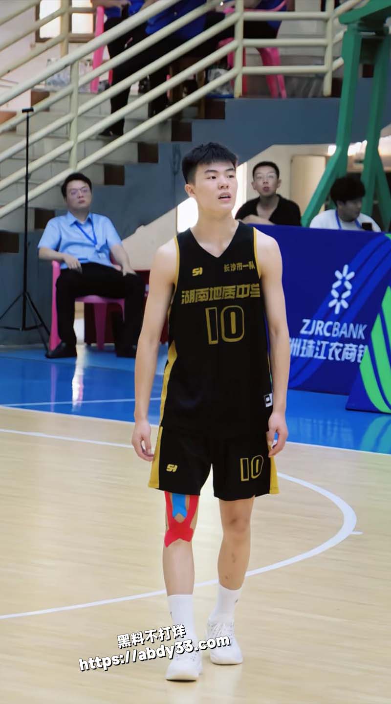 男主照片3