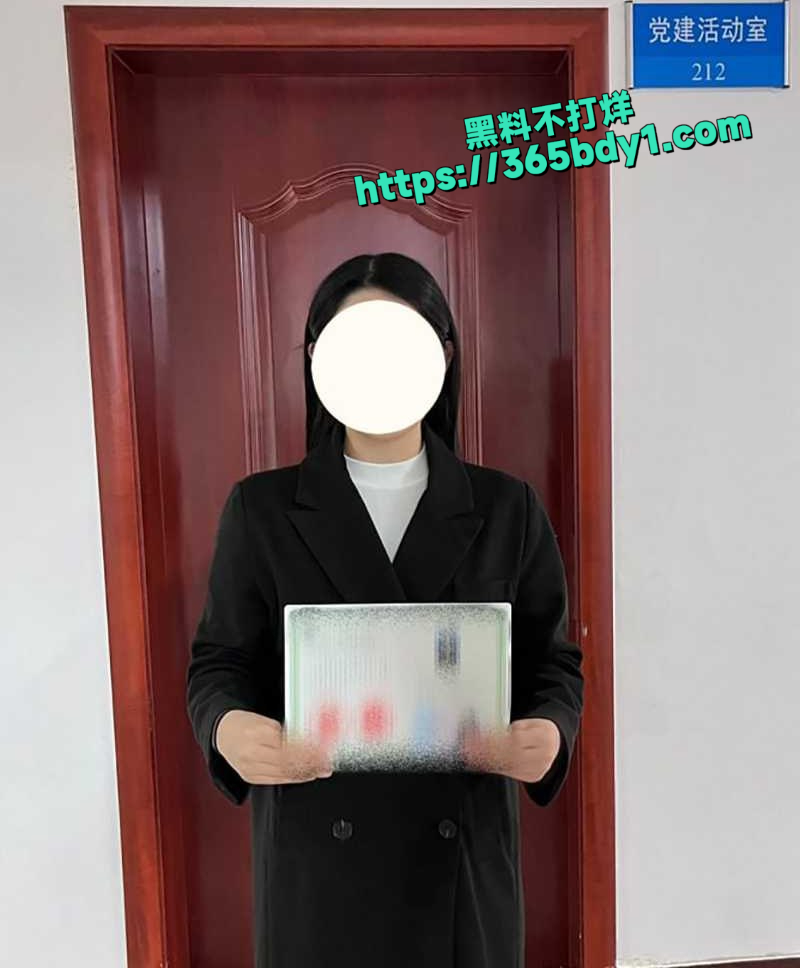 河南开封健身美女 来一份鲍汁