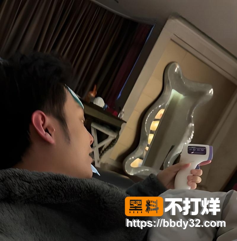 韩安冉 9