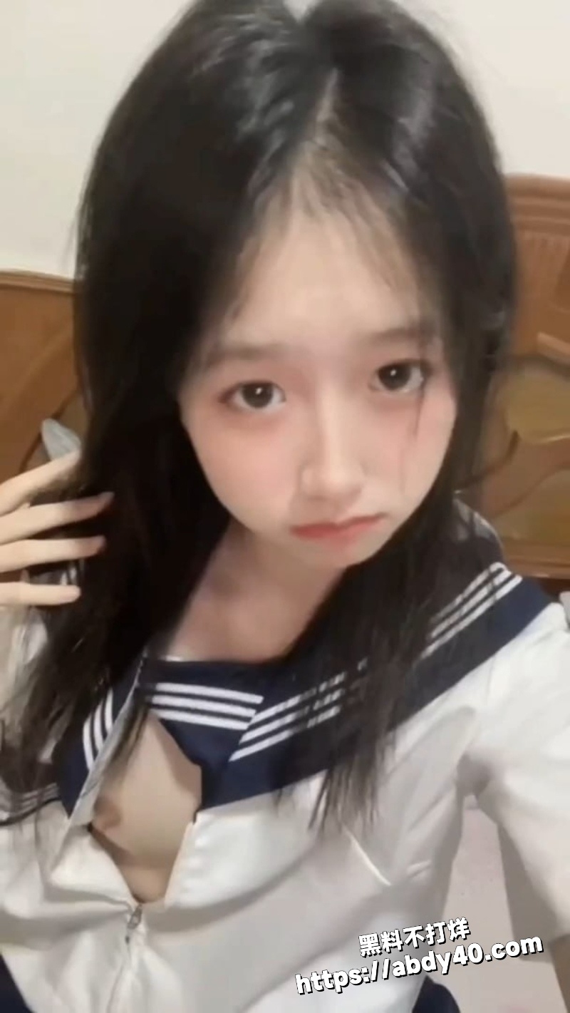 清纯学生小苓穿水手服极致骚浪1