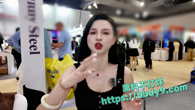 上海成人展现场王竹子2
