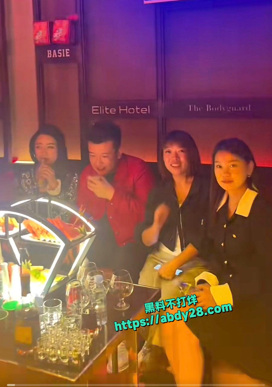 网红木森出轨徒弟小媛 18