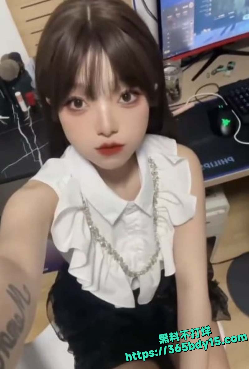 江苏常州反差靓女苏青洁