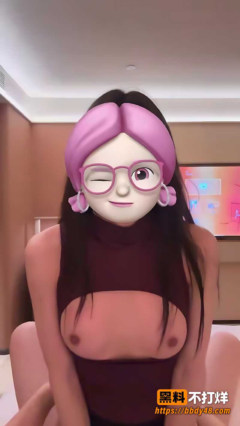 眼镜妹穆穆