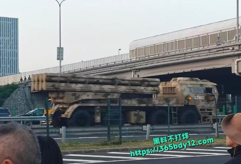 阅兵1 1