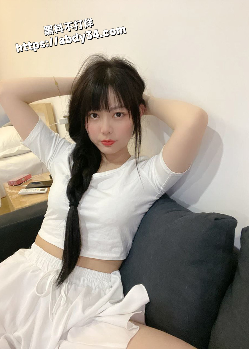 广东大学生 夏晓燕.jpg3