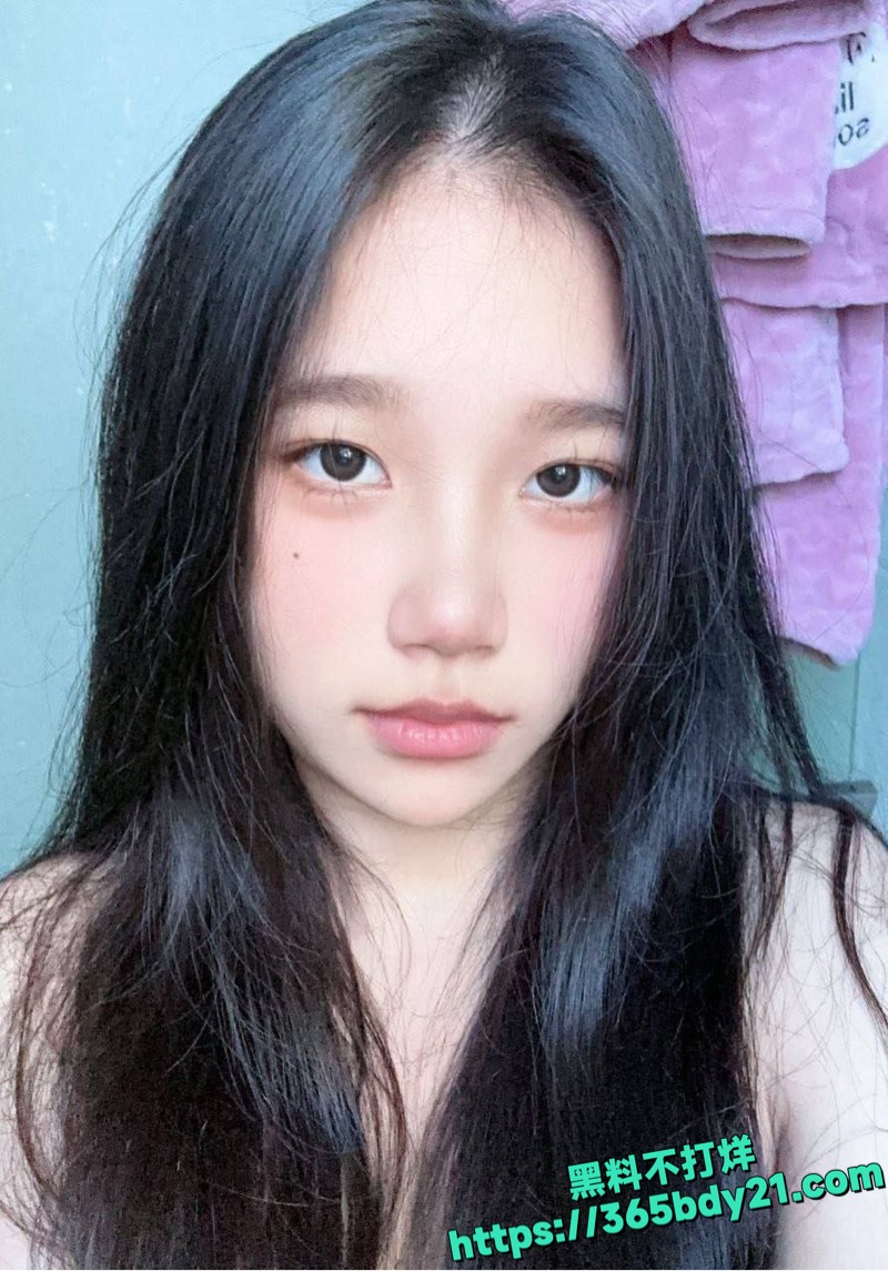李慧佳修手机泄露大量不雅图片视频 2