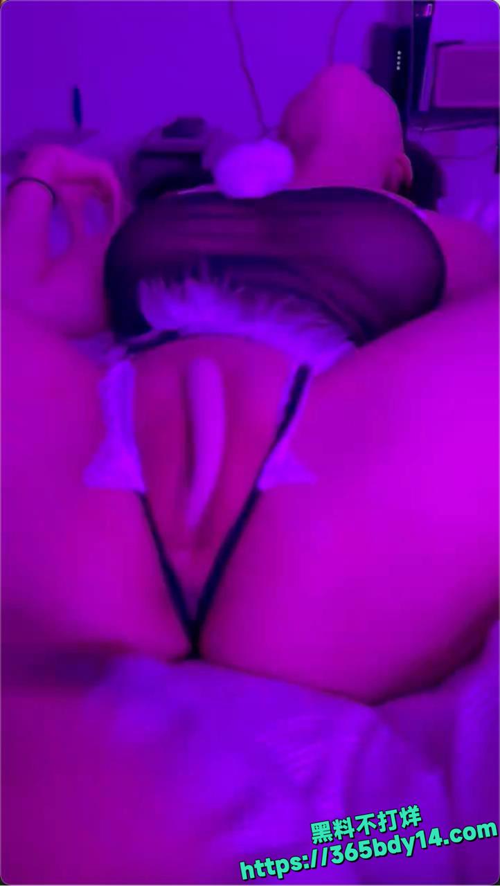 苏艺术学院刘一菲舞蹈系清纯女大学生1.