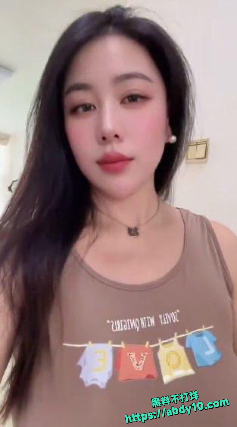 佳美美道具自慰视频2