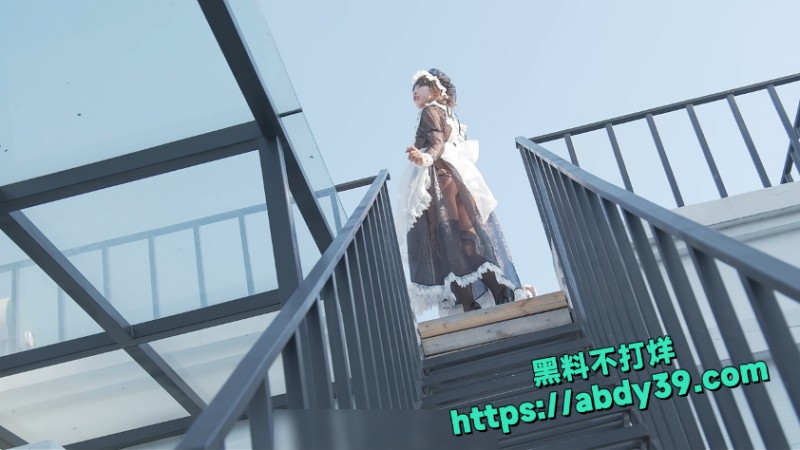 透明女仆装写真 极尽诱惑 14
