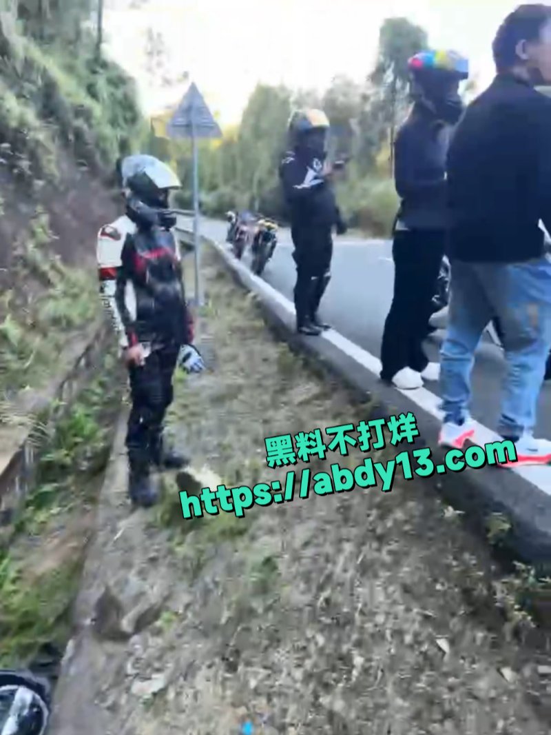 网红袁聪摩托骑手出事故3