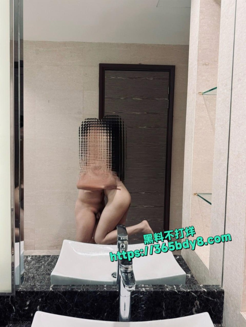 OF高颜值夫妻换妻日常15