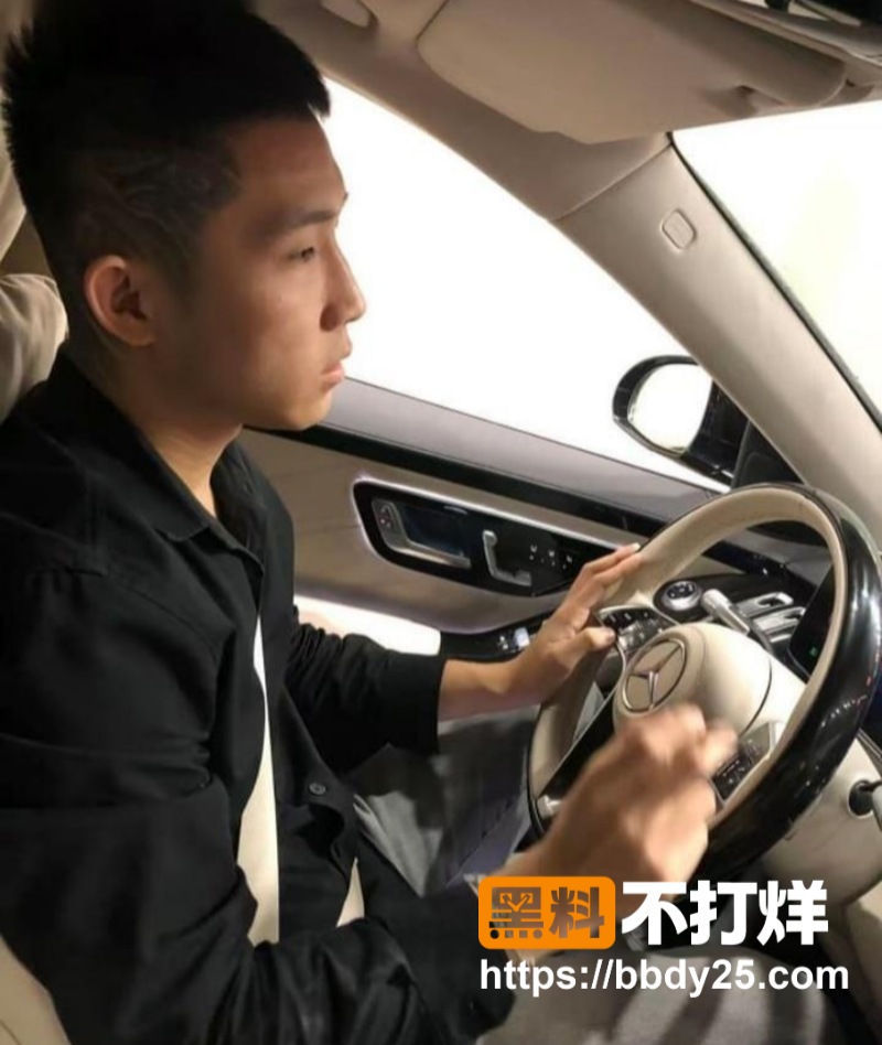 抖音网红智明金包银系列创作者出轨12