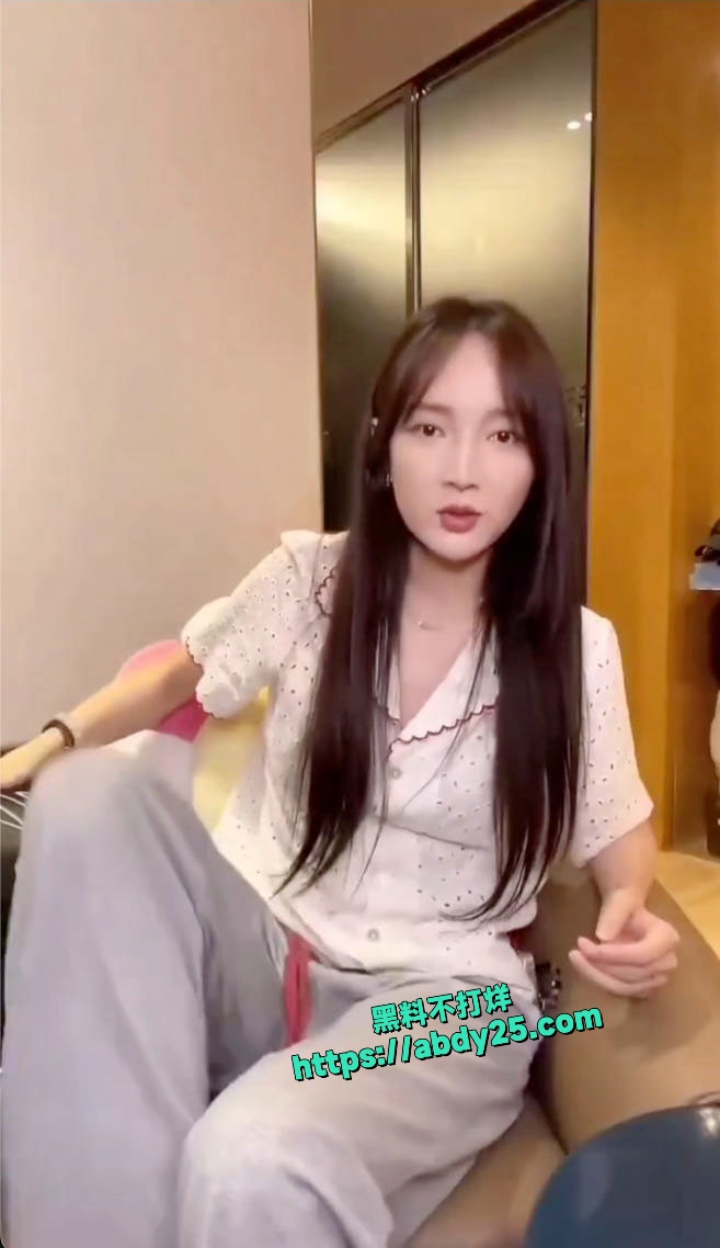 娱乐圈演员孟佳真空直播 6