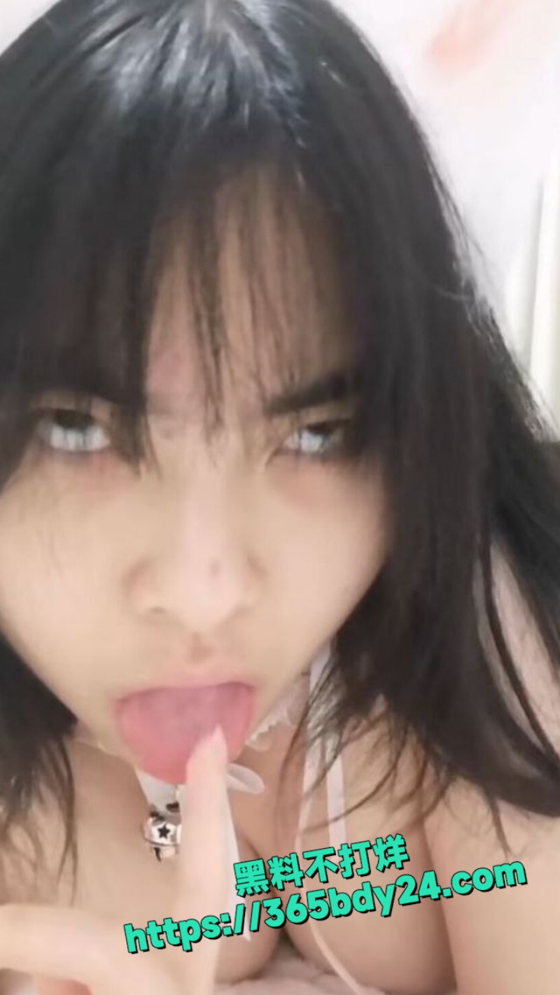 曝光大奶母狗于玟倾 3