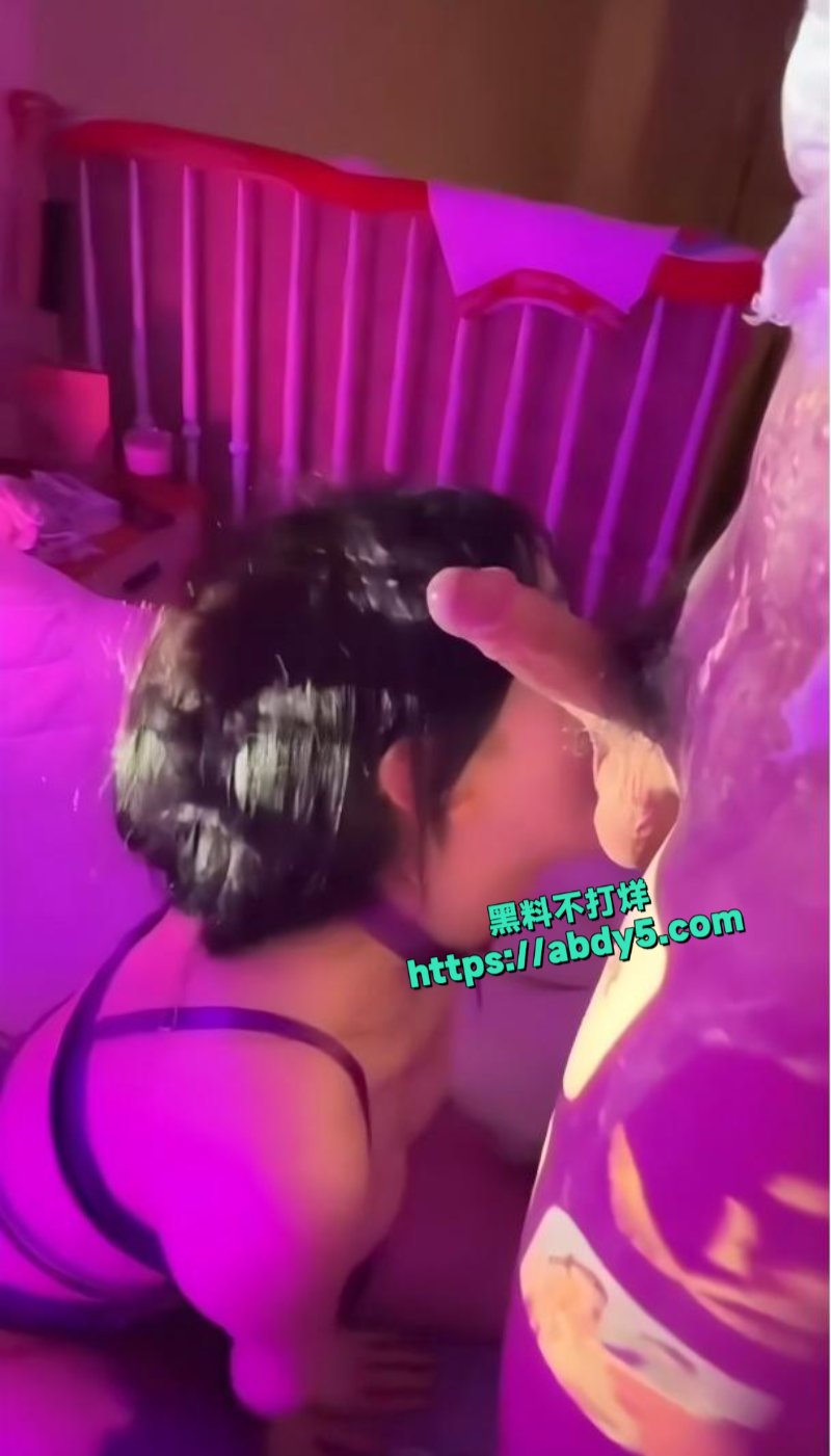 推特极品清纯网红song老师8