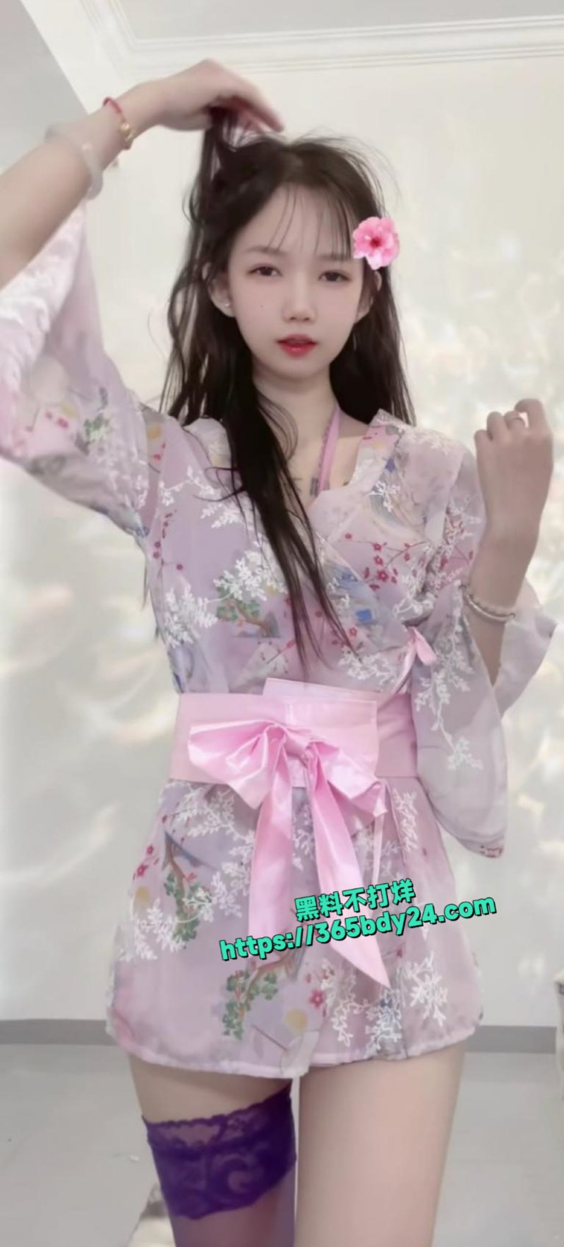 超美高颜双马尾快手忘崽奶茶1