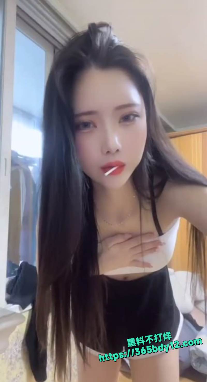 音乐学院反差女神自慰视频流出