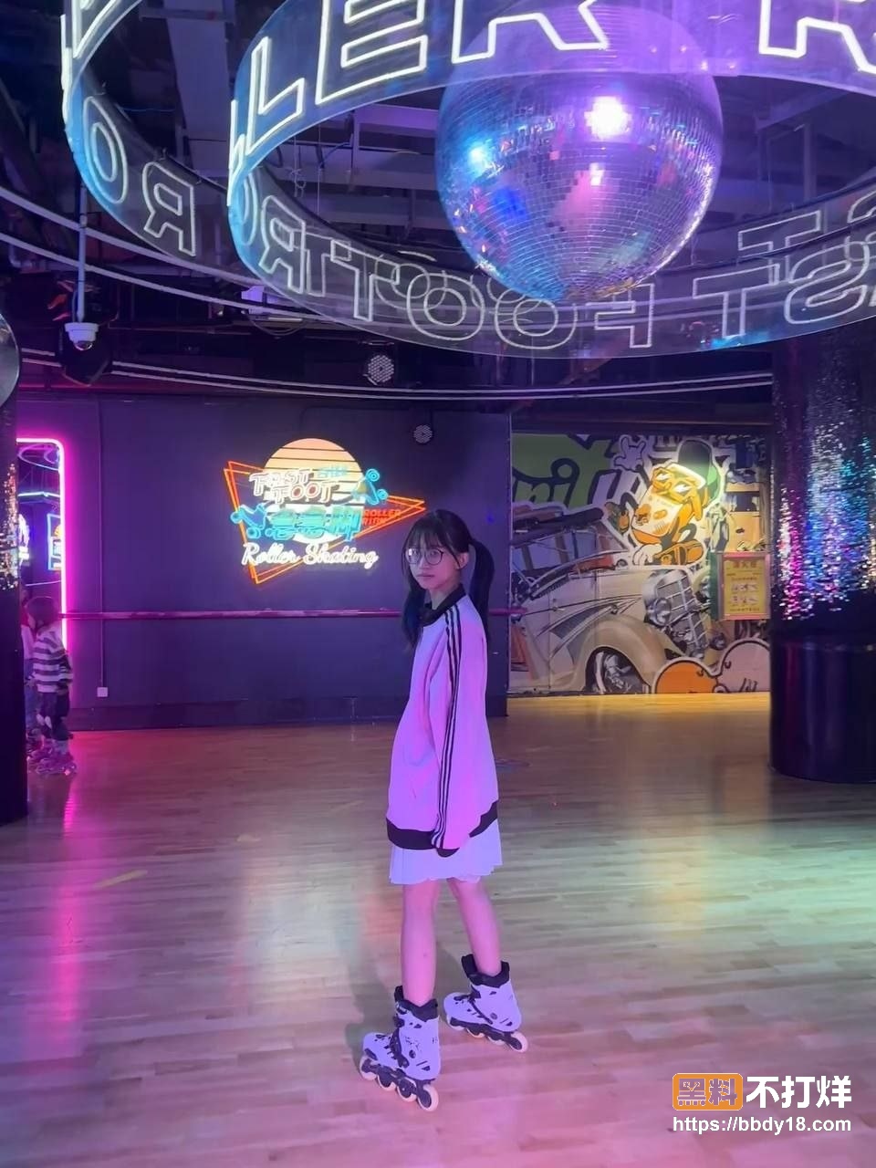 洛丽塔双马尾眼镜小甜妹8