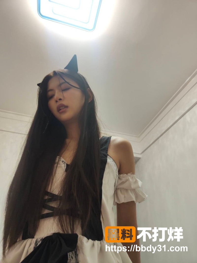 邓相宜 28