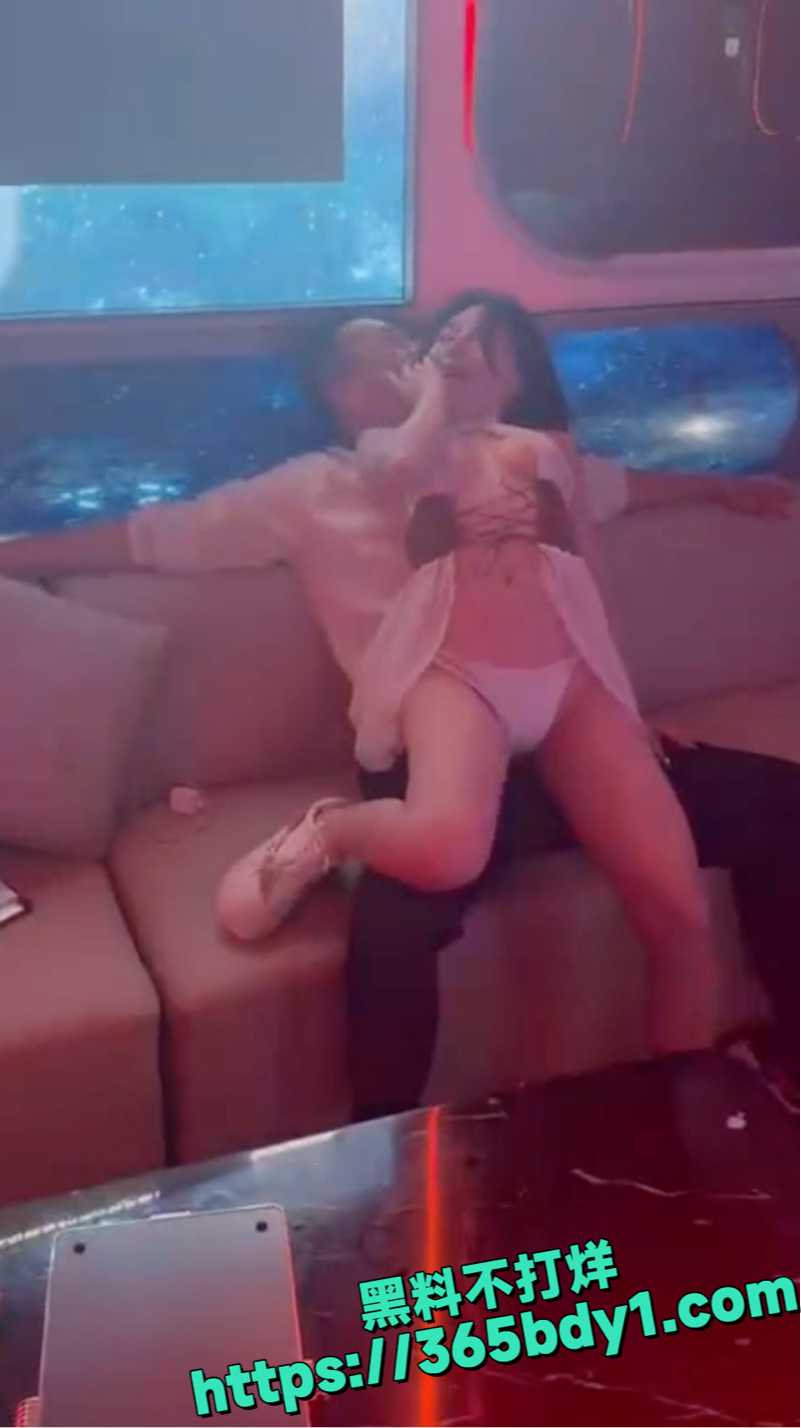 单身狗夜店KTV淫乱狂欢5